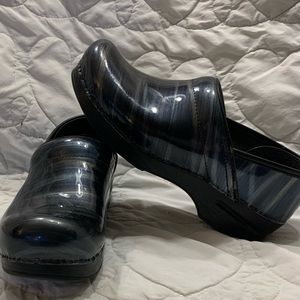 Dansko nursing clogs